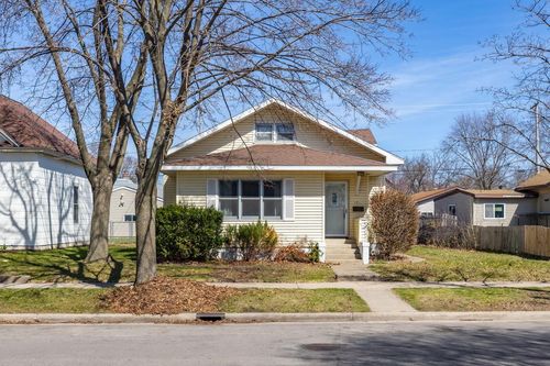 1425 Redfield Street, La Crosse, WI, 54601 | Card Image