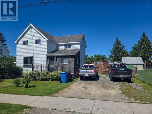 45 6th Ave, Englehart, ON, P0J1H0 | Card Image