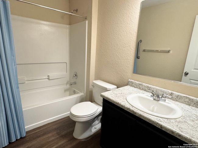5015 Everett Loop, House other with 3 bedrooms, 2 bathrooms and null parking in Converse TX | Image 18