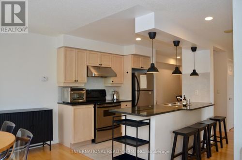 1403-70 High Park Ave, Toronto, ON, M6P1A1 | Card Image