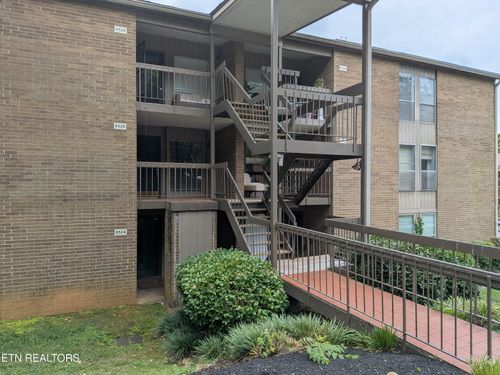 8526 Madrid Ct, Knoxville, TN, 37923-5645 | Card Image