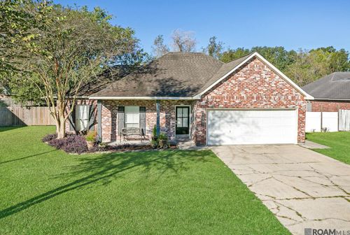16369 W Great Oak Ct, Prairieville, LA, 70769-6468 | Card Image
