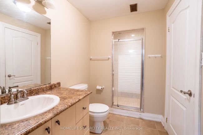 40 Darren Rd, House other with 6 bedrooms, 6 bathrooms and 5 parking in Brampton ON | Image 22