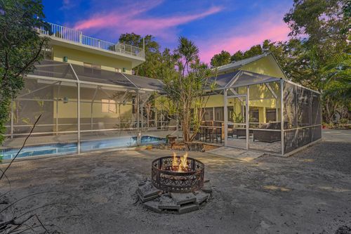 155 Fontaine Dr, Tavernier, FL, 33070-2309 | Card Image