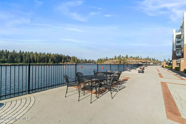 Stroll along the River | Image 68