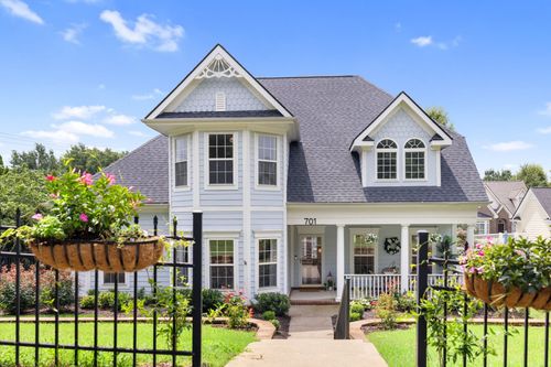 701 Fountainwood Blvd, Franklin, TN, 37064-4748 | Card Image