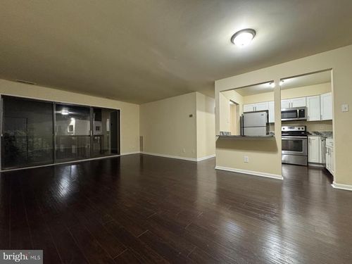 303-11a-10127 Prince Pl, UPPER MARLBORO, MD, 20774-1126 | Card Image