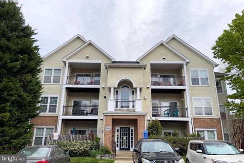 102-4144 Fountainside Ln, FAIRFAX, VA, 22030-7439 | Card Image