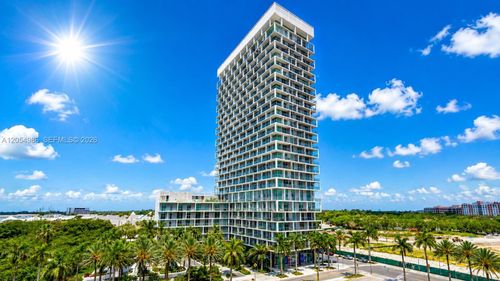 1003-2000 Metropica Way, Sunrise, FL, 33323-3215 | Card Image