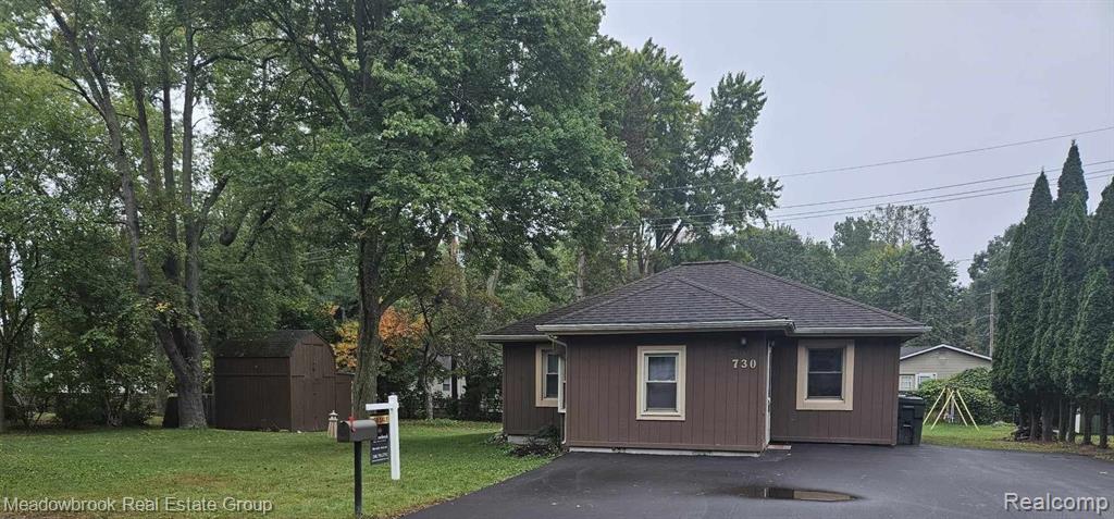 Highlander St, Lake Orion, MI 48362 #1