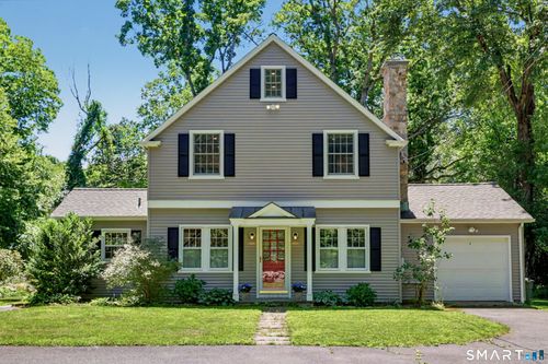 31 Vista Rd, Wilton, CT, 06897-1430 | Card Image