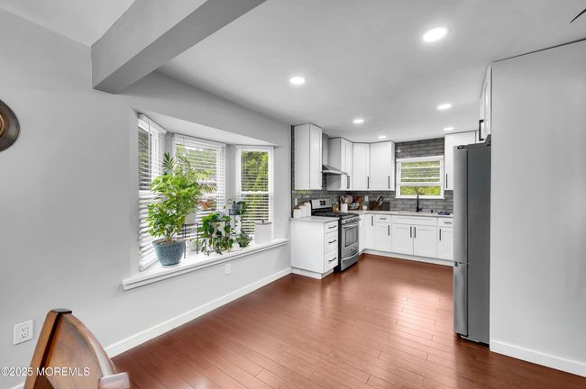 16 Lamp Post Ct, House other with 4 bedrooms, 3 bathrooms and null parking in Howell NJ | Image 15