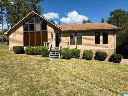 221 Crestside Cir, Bessemer, AL, 35022-5263 | Card Image