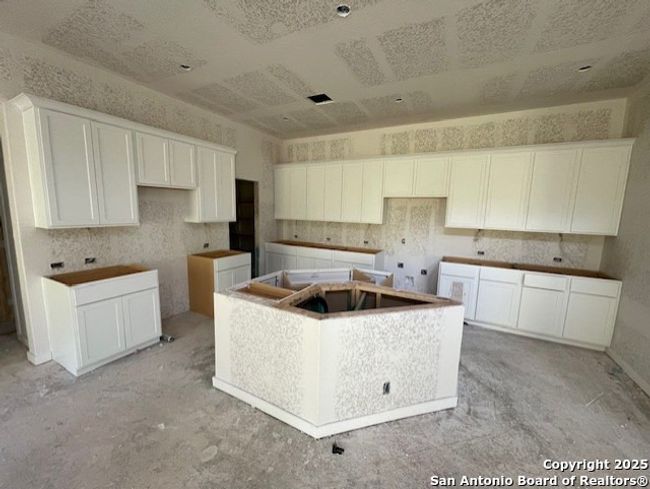 9429 Chat Side, House other with 3 bedrooms, 3 bathrooms and null parking in Schertz TX | Image 6
