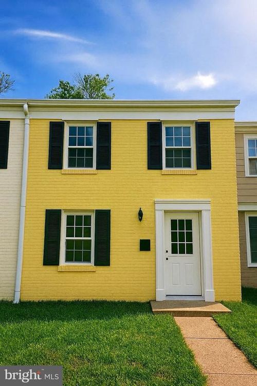 2921 Williamsburg Ct, WOODBRIDGE, VA, 22191-4633 | Card Image