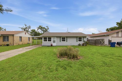 6654 N Longmont St, Park City, KS, 67219 | Card Image