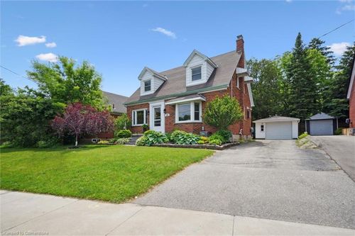 325 Patricia Ave, Kitchener, ON, N2M1K3 | Card Image