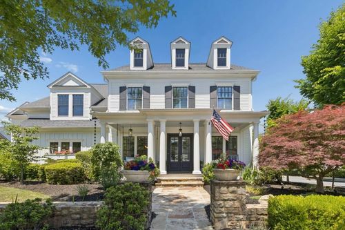 1000 Lee St, Milton, GA, 30004-3833 | Card Image