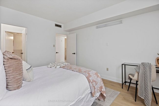 402 - 1705 Mccowan Rd, Condo with 2 bedrooms, 2 bathrooms and 1 parking in Scarborough ON | Image 19