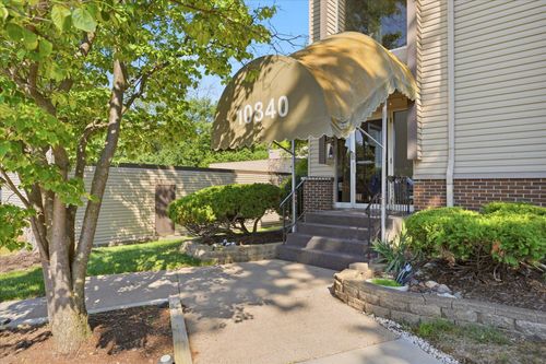 309-10840 Rockford Rd, Plymouth, MN, 55442-2886 | Card Image