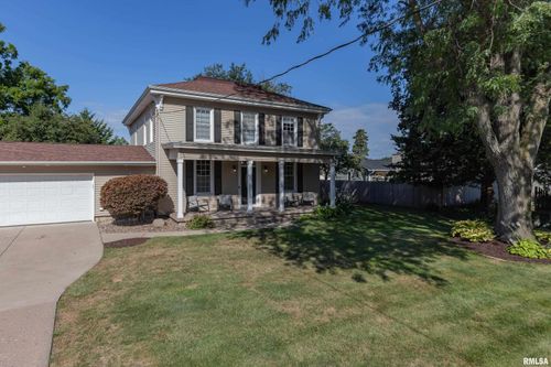 4230 Jersey Ridge Rd, Davenport, IA, 52807-1424 | Card Image