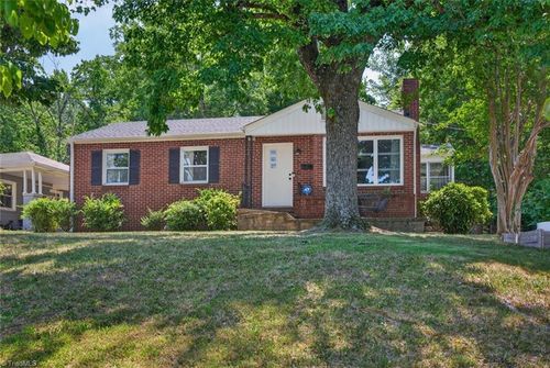 215 S Lindell Rd, Greensboro, NC, 27403-1446 | Card Image