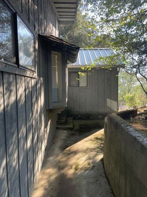 45999 Blue Ridge Drive, Springville, CA, 93265 | Card Image