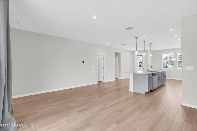 575 Buttonwood Loop, House other with 3 bedrooms, 2 bathrooms and null parking in Yulee FL | Image 14