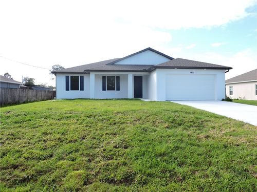 2877 Palisades Dr Se, Palm Bay, FL, 32909-9202 | Card Image