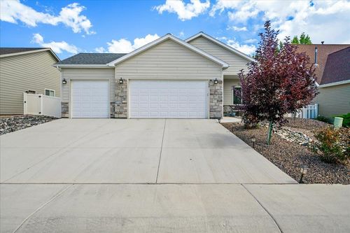 1350 Excelsior Creek Ave, Montrose, CO, 81401-9051 | Card Image