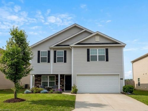 5124 Nokota Pl, Greensboro, NC, 27405-9803 | Card Image
