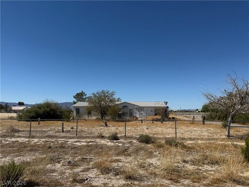 3860 Malibou Ave, Pahrump, NV, 89048-9408 | Card Image