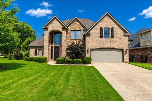 6515 W Stone Lake Dr, Rogers, AR, 72758-4177 | Card Image