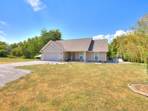 8300 S Lynn Lane Rd, Broken Arrow, OK, 74012-5814 | Card Image