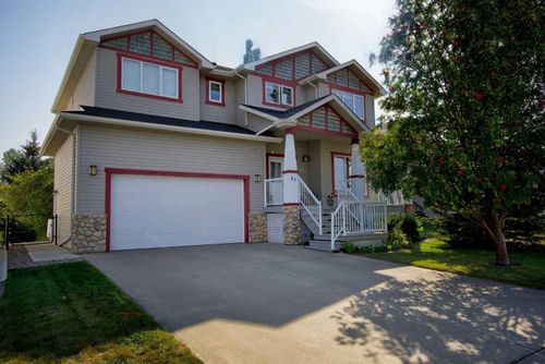 83 Hillview Rd, Strathmore, AB, T1P1T8 | Card Image