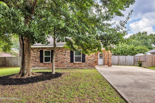 3113 N 5th Street, Ocean Springs, MS, 39564 | Card Image