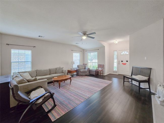 11704 Fletcher Hall Ln, House other with 3 bedrooms, 2 bathrooms and null parking in Austin TX | Image 11