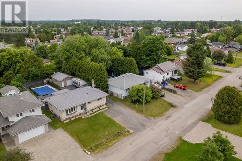 202 Irene Cres, Chelmsford, ON, P0M1L0 | Card Image