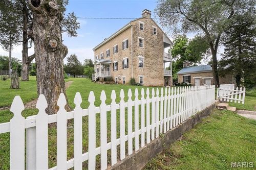 5106 Noser Mill Rd, Leslie, MO, 63056-1410 | Card Image