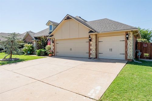 9804 Sw 36th St, Yukon, OK, 73099-3713 | Card Image