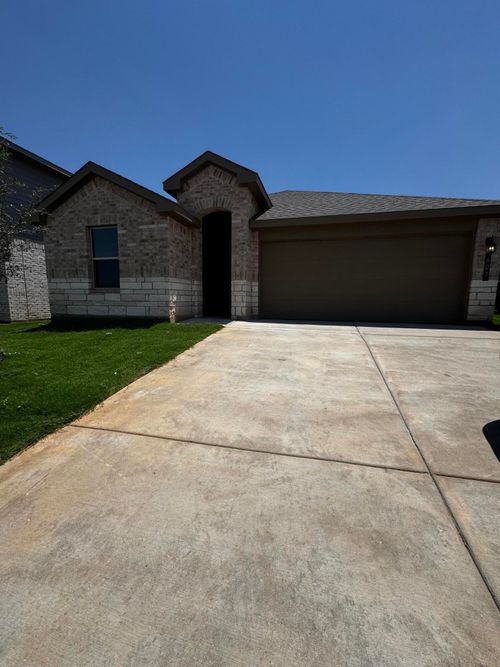 607 15th Street, Wolfforth, TX, 79382 | Card Image