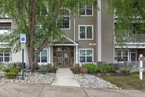 594 Saint Andrews Pl, Manalapan, NJ, 07726-9546 | Card Image