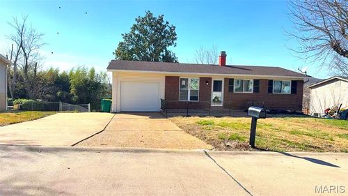 1007 Sunridge Trl W, Pevely, MO, 63070-2012 | Card Image