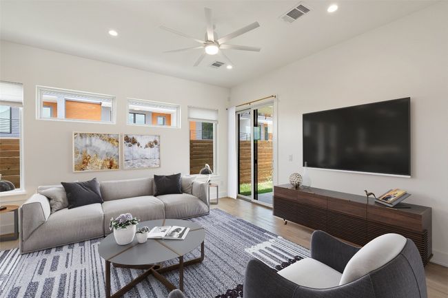 B - 4020 Valley View Rd, House other with 3 bedrooms, 3 bathrooms and 2 parking in Austin TX | Image 8