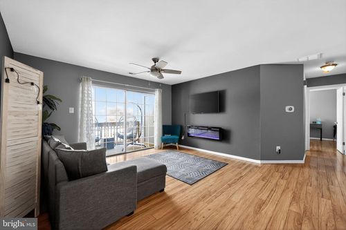 2104 Tanglewood Ct, SEWELL, NJ, 08080-3520 | Card Image