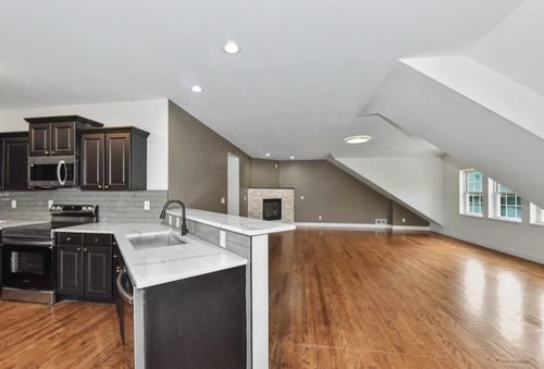 502A W Garfield Ave, Milwaukee, WI, 53212 | Card Image
