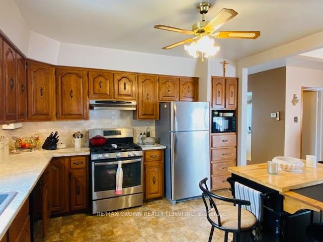 36 Seventh Ave, House other with 4 bedrooms, 2 bathrooms and 6 parking in Smooth Rock Falls ON | Image 10