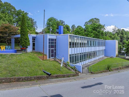 204-225 Church St, Waynesville, NC, 28786-3771 | Card Image