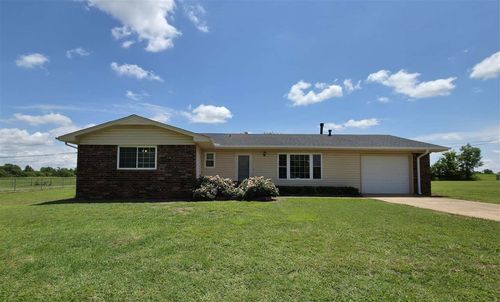 1114 Rose Ter, Perry, OK, 73077-2035 | Card Image