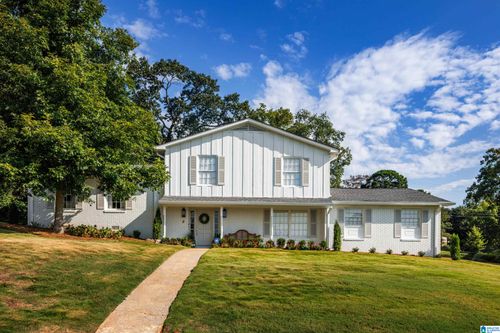 3764 Crestbrook Rd, Mountain Brk, AL, 35223-1556 | Card Image